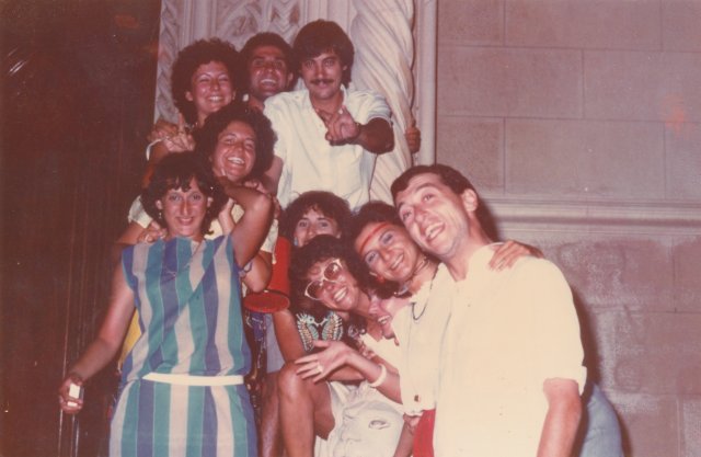 Eastate 1981 con parenti e amici