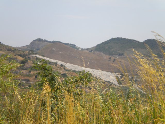 Gibellina fermata dal cemento 1